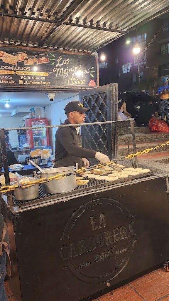 La Carbonera Arepas